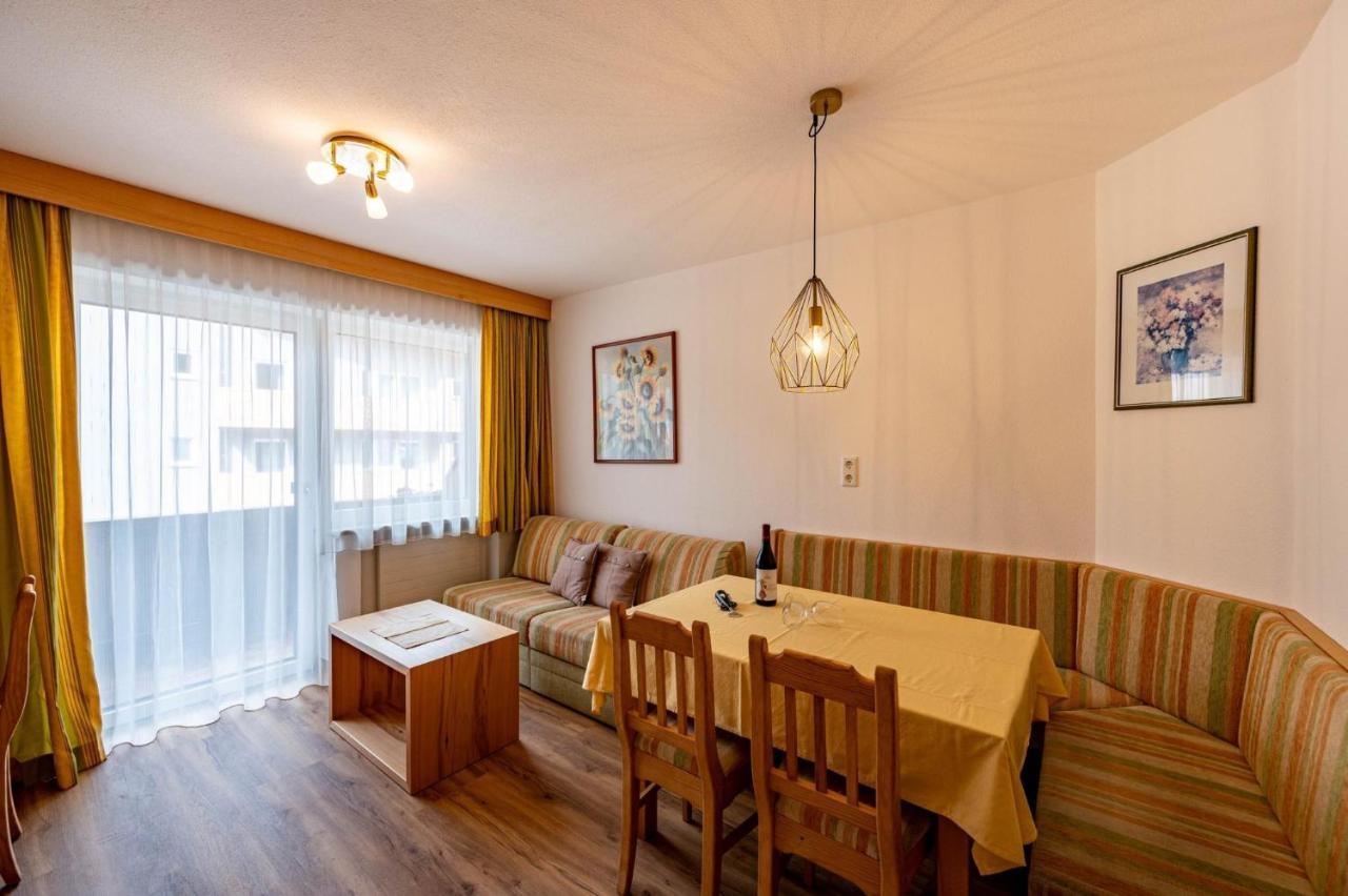 Rustika - Appartements & Spa Ehrwald Exterior photo