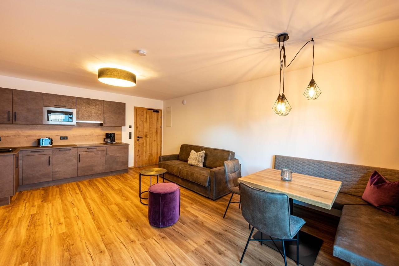 Rustika - Appartements & Spa Ehrwald Exterior photo