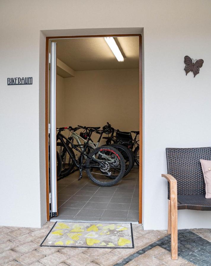 Rustika - Appartements & Spa Ehrwald Exterior photo